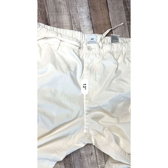 H&M Relaxed Fit Cream Tapered Chino Slacks Pants size Large - Picture 5 of 14